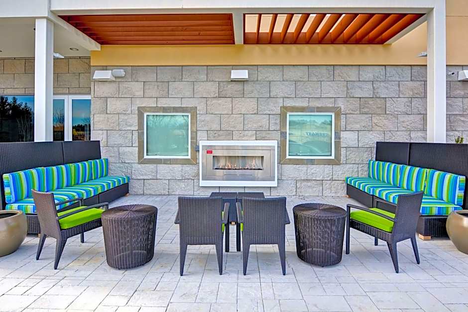 Home2 Suites by Hilton Winston-Salem Hanes Mall