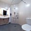 B&B HOTEL Calais Centre St Pierre