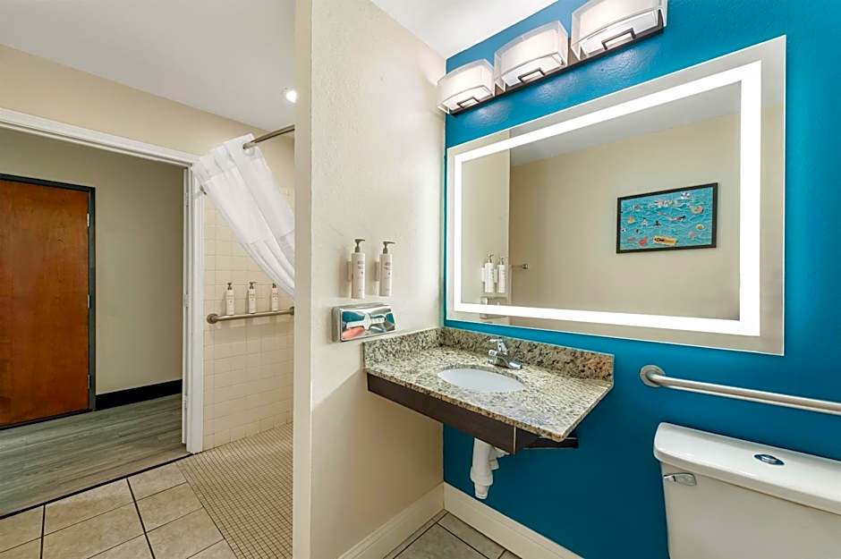 Sonesta Essential Hotels Longview