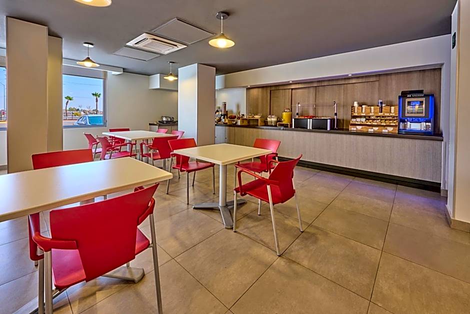 City Express Junior by Marriott Mexicali