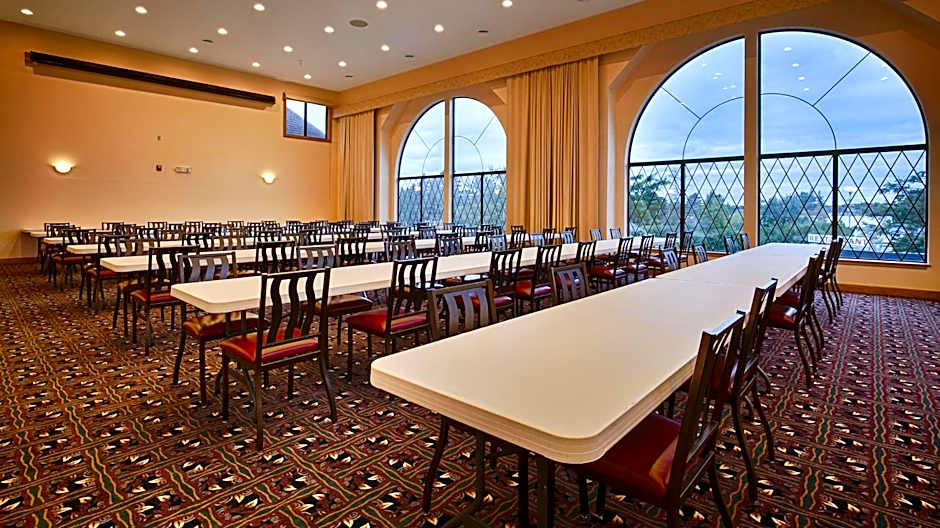 Best Western Plus Dockside Waterfront Inn