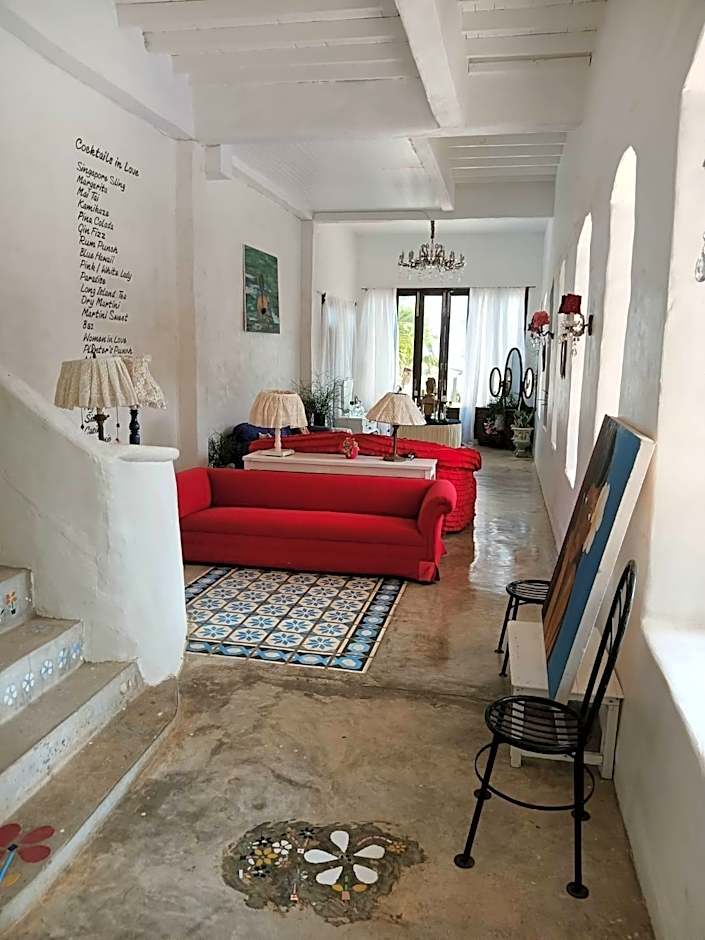 Brassiere Beach Hotel