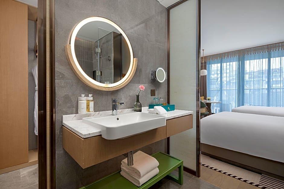 Holiday Inn Deqing Xinshi Ancient Town By IHG