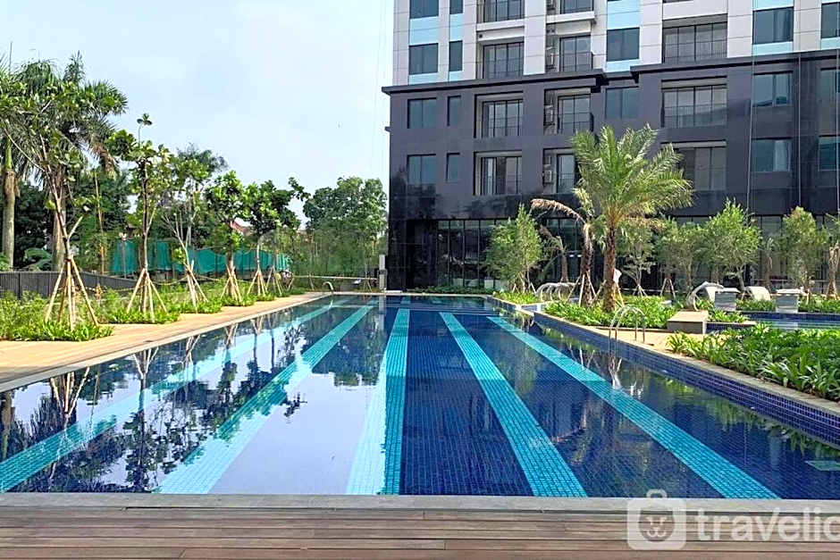 Southgate Residence, Ellegance