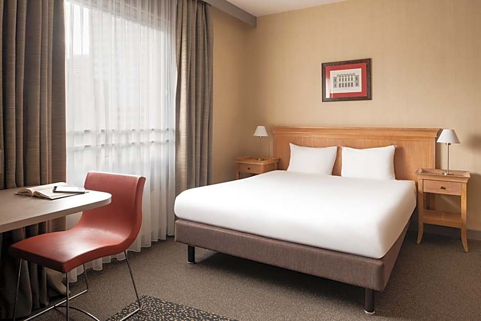 Adagio La Defense Esplanade Aparthotel