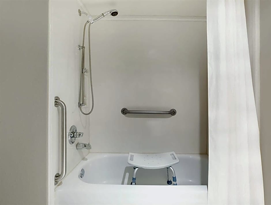 Super 8 by Wyndham North Little Rock/McCain