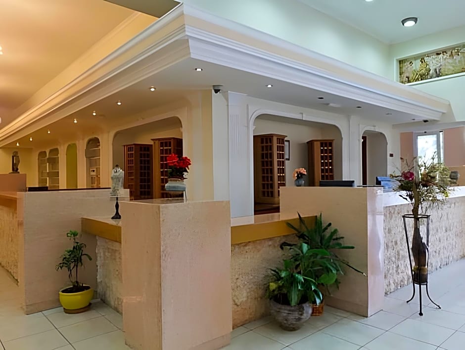 Gaia Royal Hotel