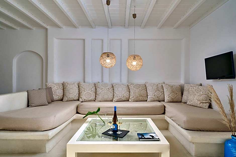 Paolas Town Boutique Hotel