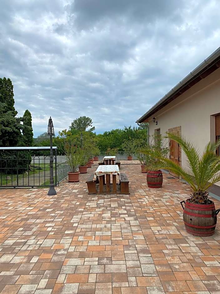 Kevevára Vendégház