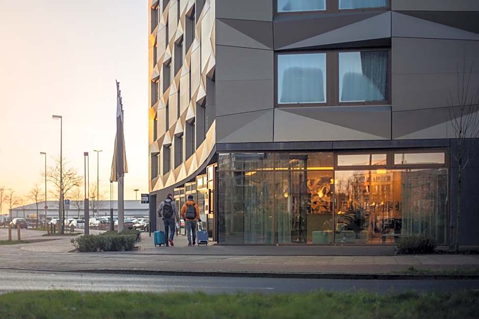 Holiday Inn - the niu, Crusoe Bremen Airport By IHG