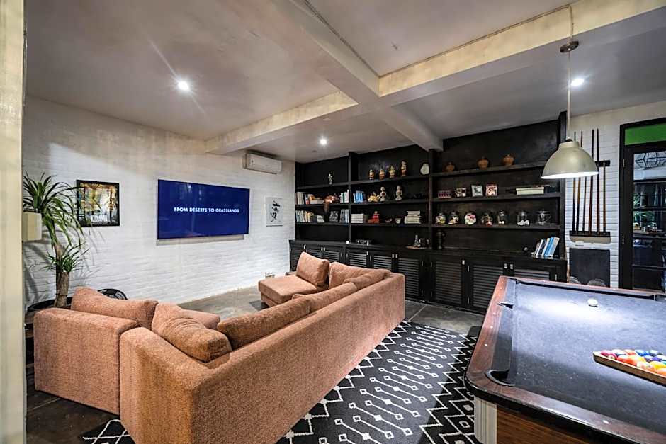 Villa Sajak 5 Bedroom Umalas