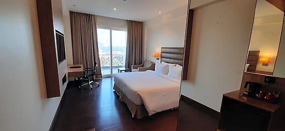 Ramada by Wyndham Aligarh GT Road