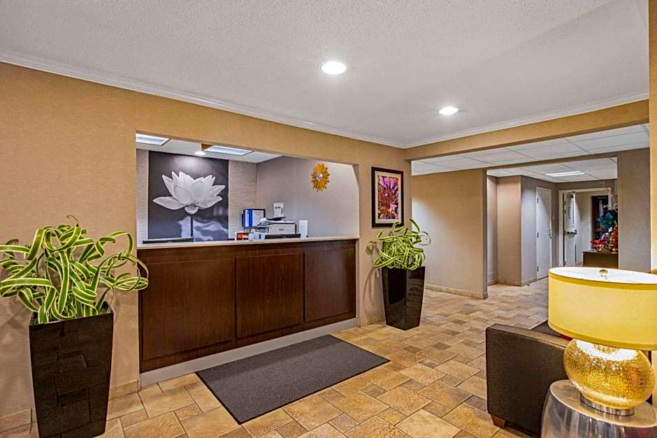 La Quinta Inn & Suites by Wyndham Little Rock North - Mccain Mall