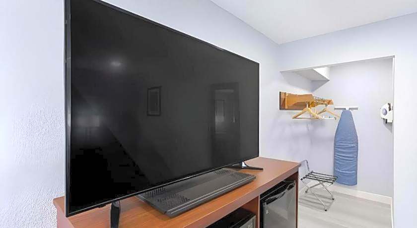 Quality Inn Redding near I-5