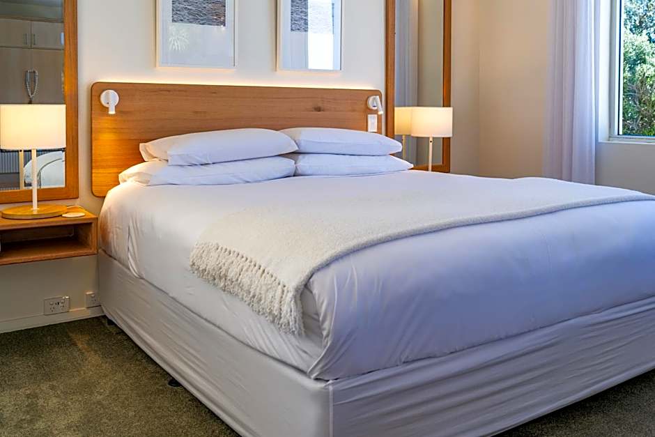 Saltwater - Absolute Oceanfront, Fire Pits, some Villas with Hot Tubs and Sauna