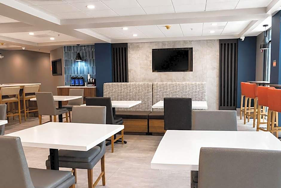 La Quinta Inn & Suites by Wyndham Duluth/Atlanta