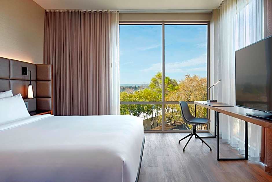 AC Hotel by Marriott San Jose Sunnyvale Cupertino