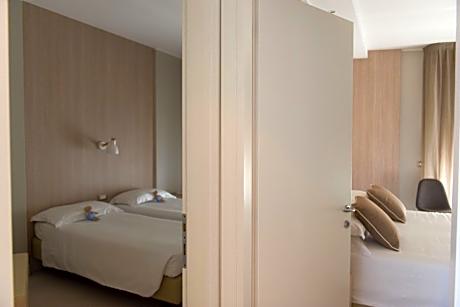 Family Suite with Sea View