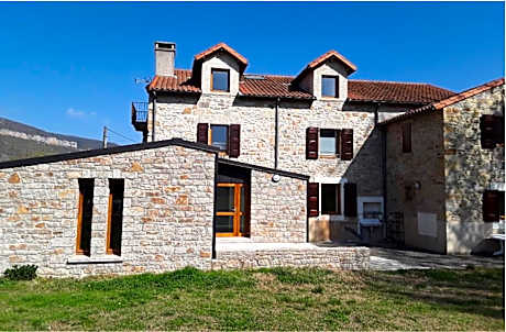 Auberge de jeunesse HI Millau La Maladrerie