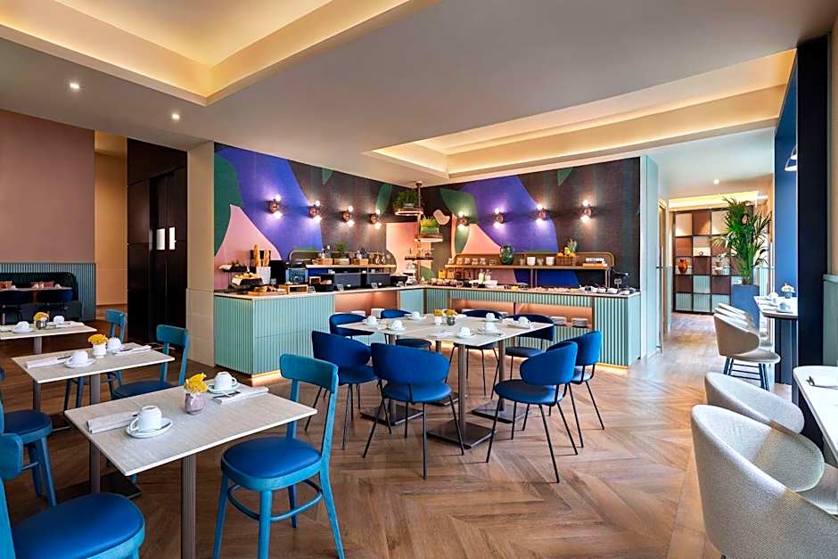 Spring House Hotel Rome Vatican, Tapestry Collection Hilton