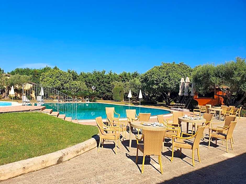 Borghetto Beach Club Resort