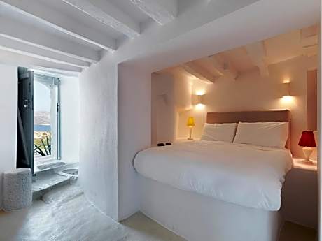 Deluxe Quadruple Room with Private Terrace