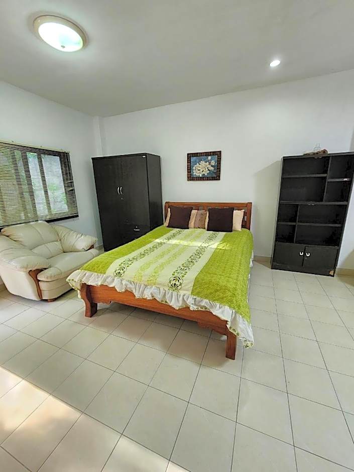 Happy Valley Pattaya