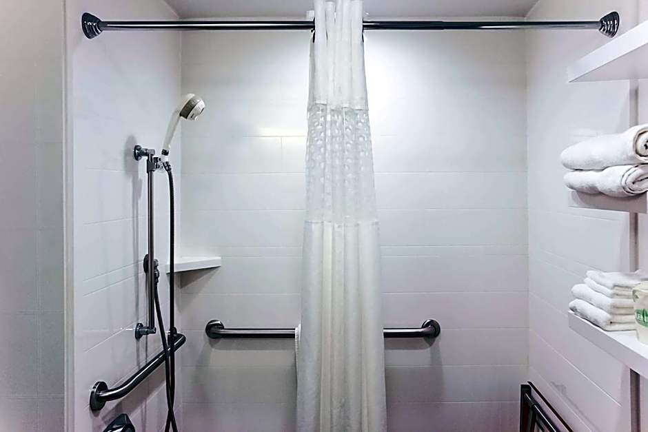 Hampton Inn By Hilton Rochester