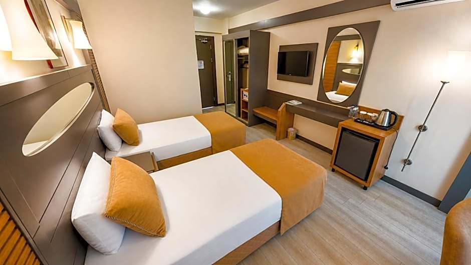 Lycus River Thermal Hotel
