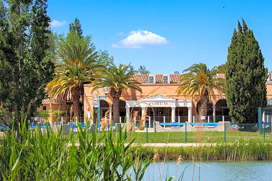 SOWELL Family Les Amandiers