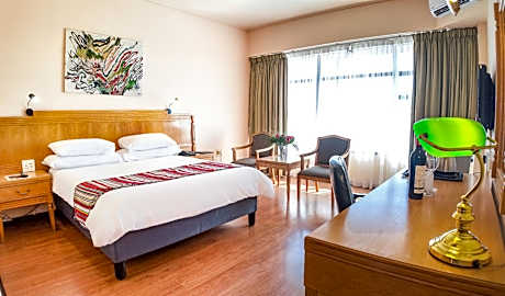 Superior Queen Room