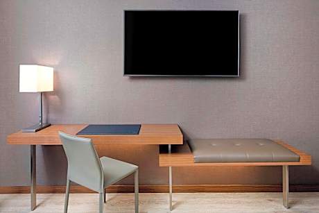 Room, 2 Double Beds (Mobility/Hearing Accessible, Tub)