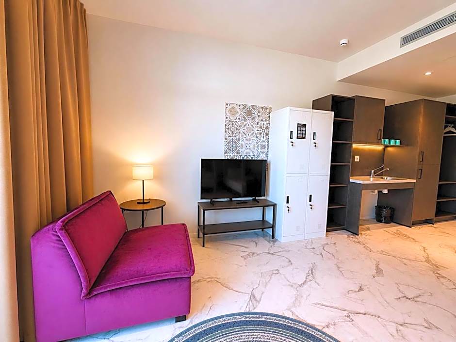Student Experience Madrid Pozuelo - Luxury Hostel
