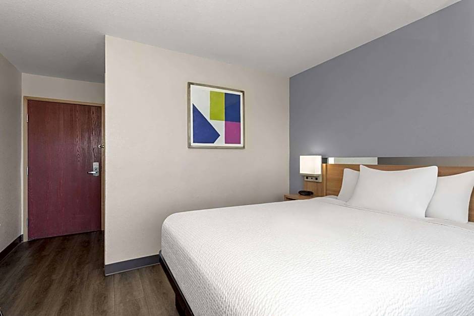 Microtel Inn & Suites By Wyndham Panama City