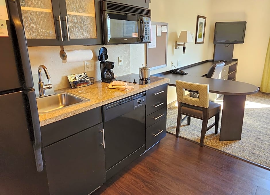 Candlewood Suites Greenville By IHG
