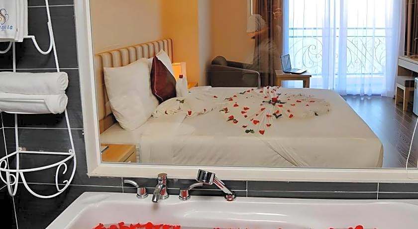 Begonia Nha Trang Hotel