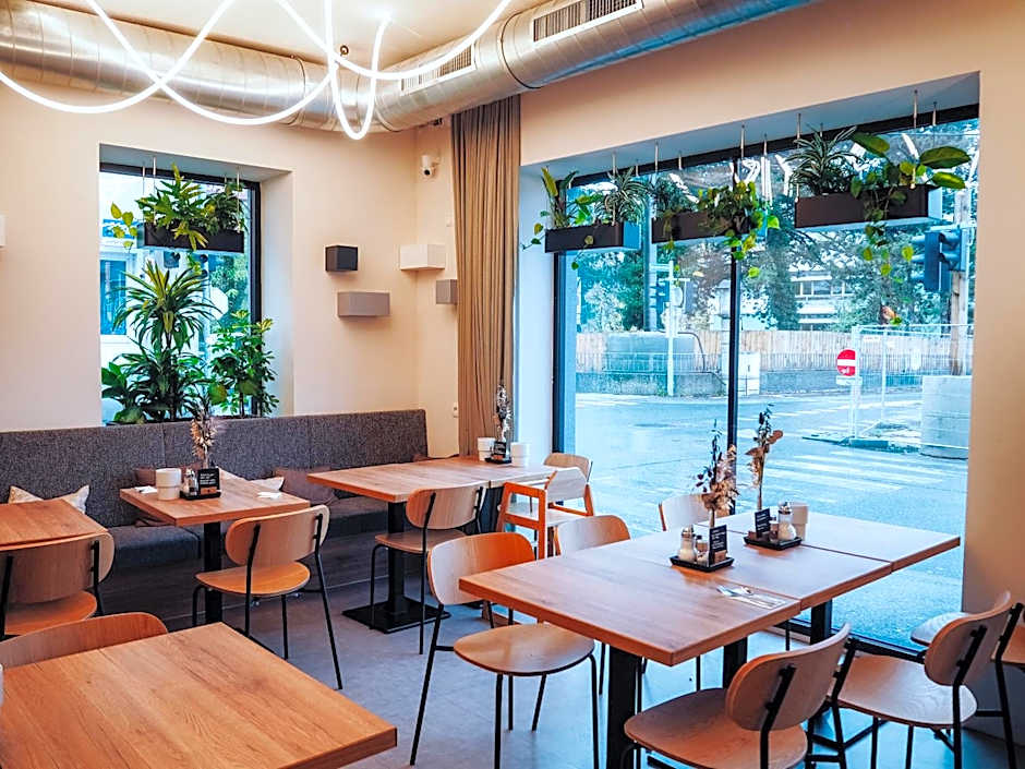 Levy's Rooms & Breakfast