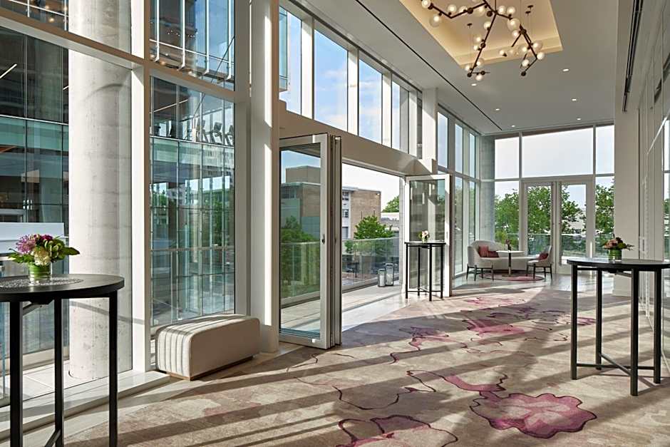 Marriott Bethesda Downtown at Marriott HQ