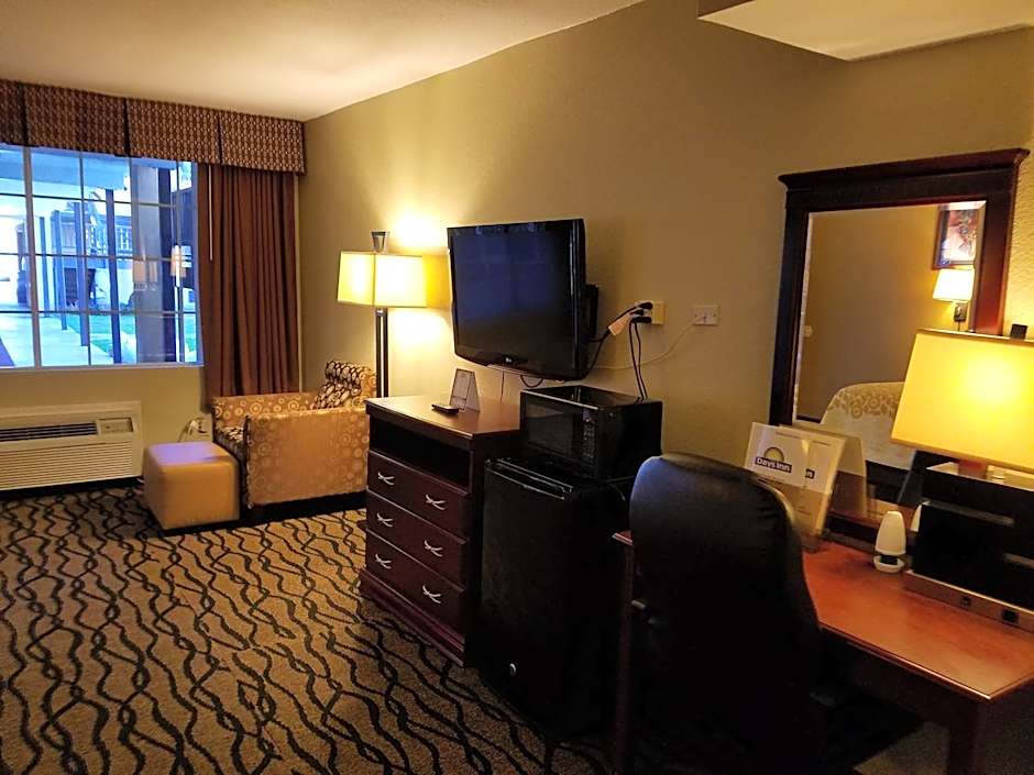 Days Inn by Wyndham Leesville