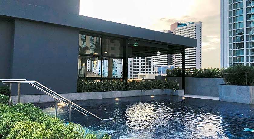 Eleven Hotel Bangkok Sukhumvit 11