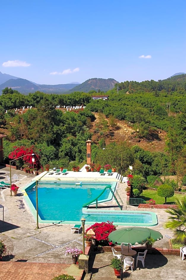 Hotel Pie de la Sierra
