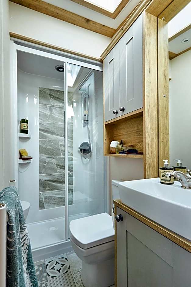 Platinum Holiday Caravan