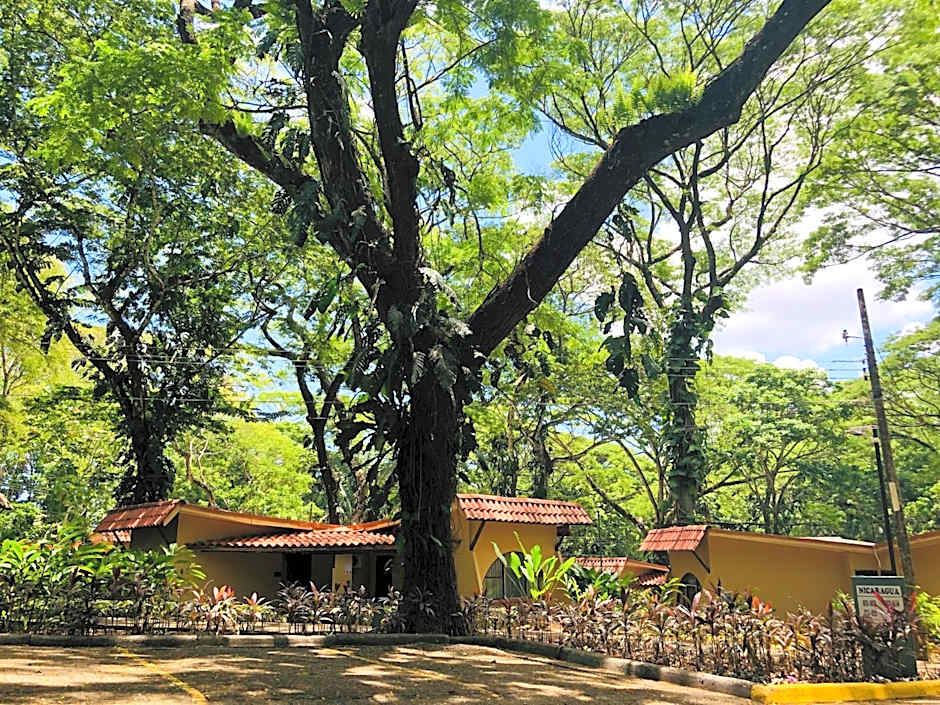 Hotel Punta Leona