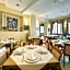 Hotel Peristil