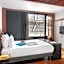 Hotel OFF Paris Seine