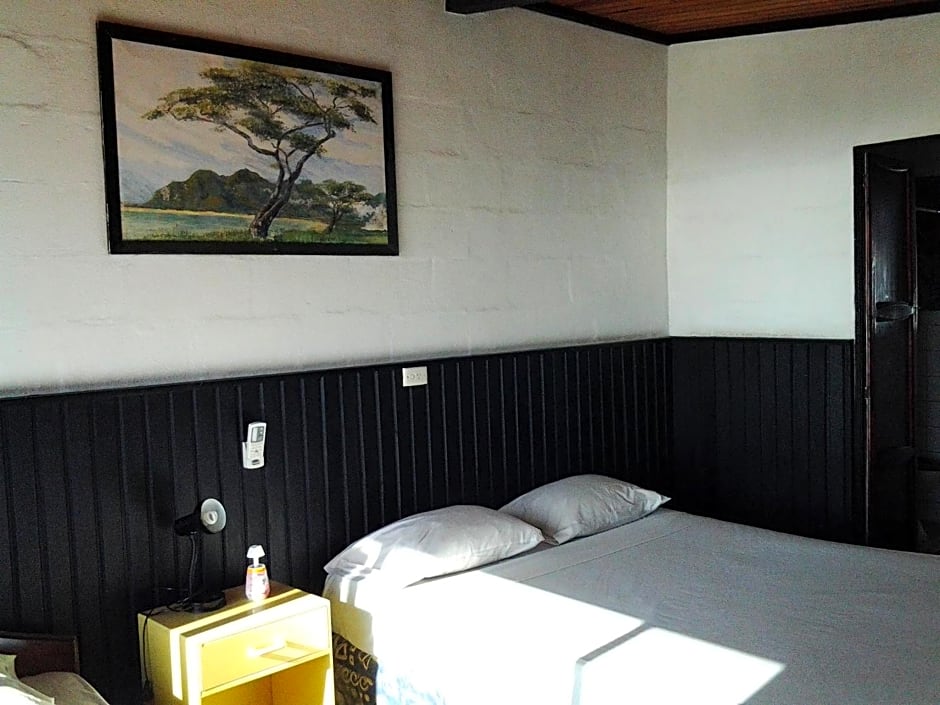 Bamboo Backpackers Hostel