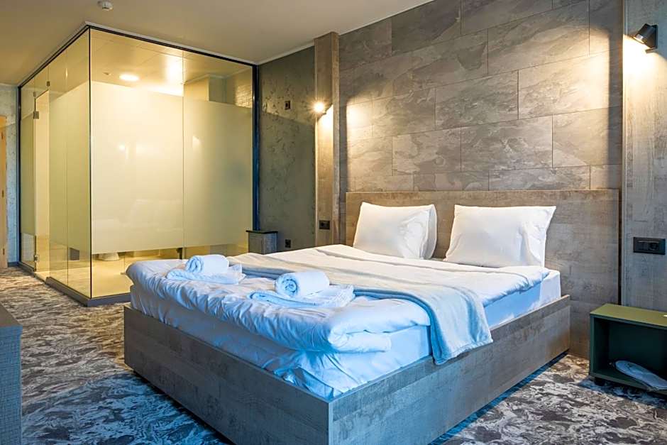 RCR Einstein studios