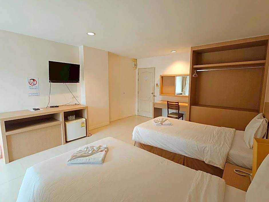 Similan Mansion