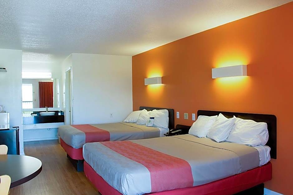 Motel 6-Cookeville, TN