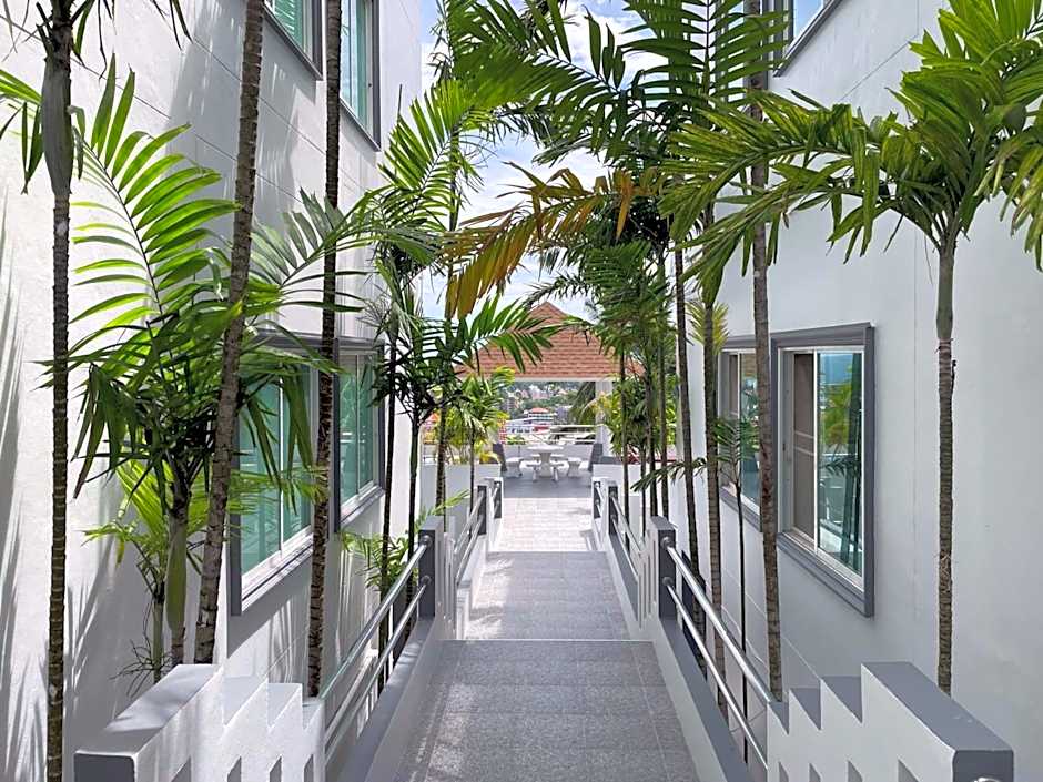 Kata Top View by Lofty